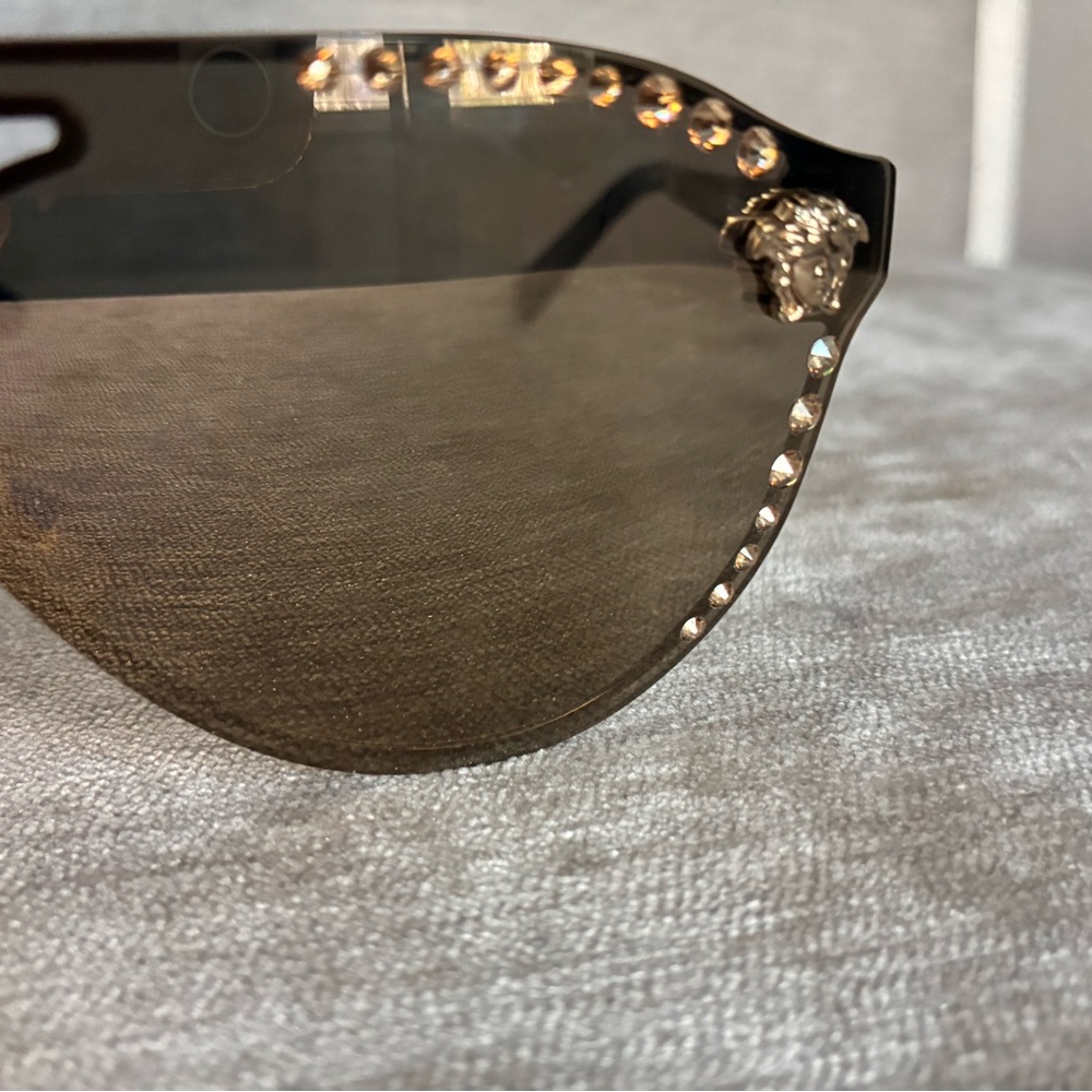 Versace women’s sunglasses MOD 2161-B 1252/5A 140 3N - Picture 4 of 12